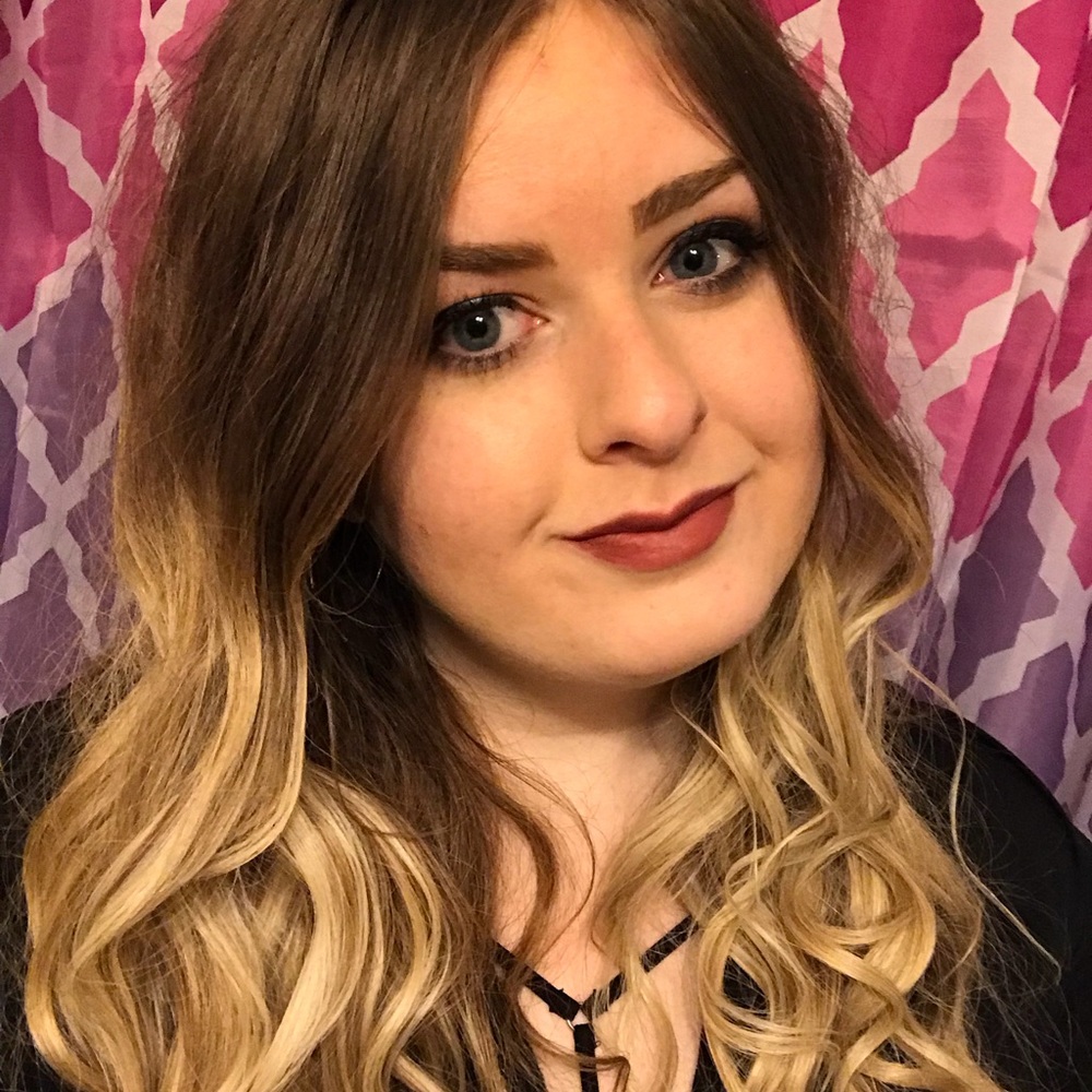 Meet your Posher, Shelbee